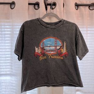 Brandy Melville t shirt